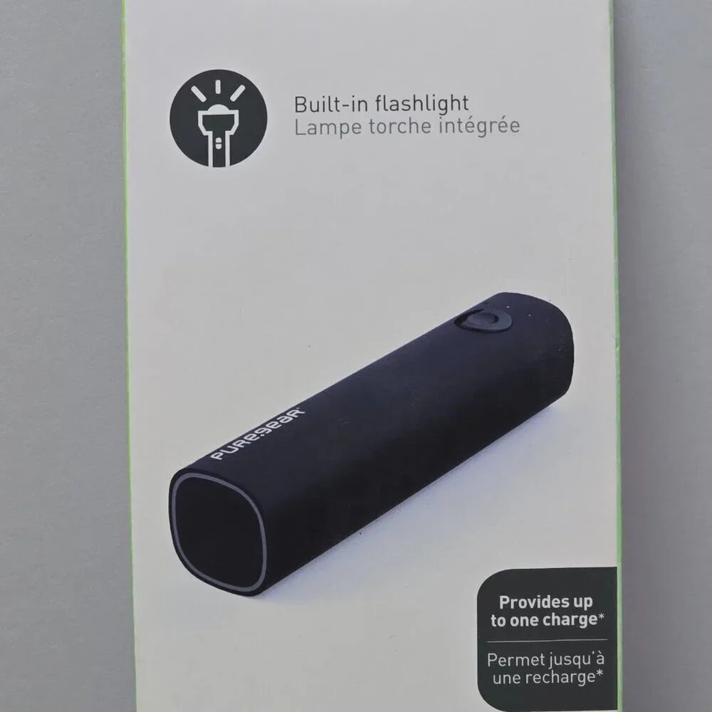 PureGear Pure Juice 3,000mah Rechargeable Battery Pack Black and Flashlight NIB